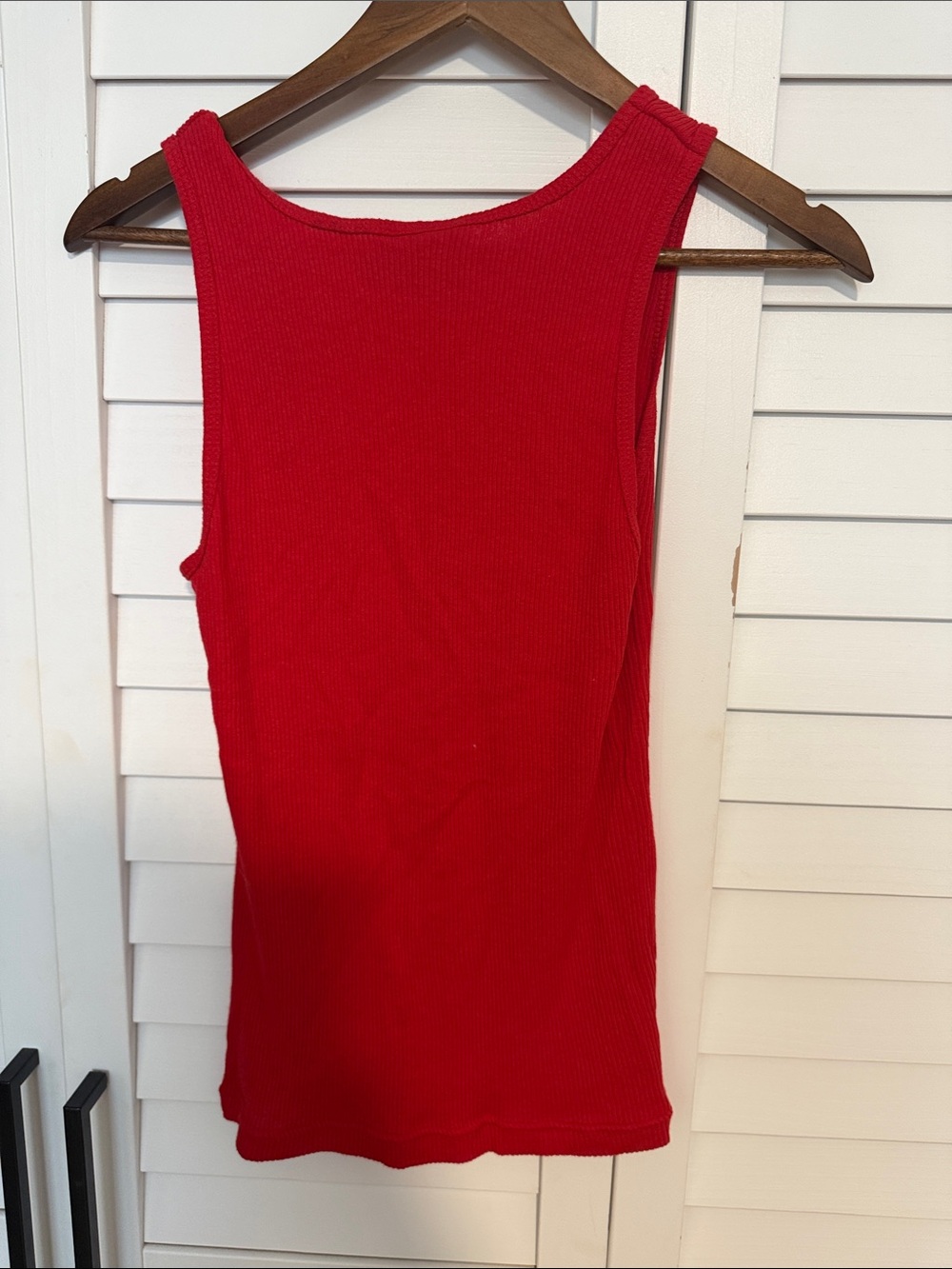 Vans Red Ribbed Tank with Silver Star - Picture 2 of 2